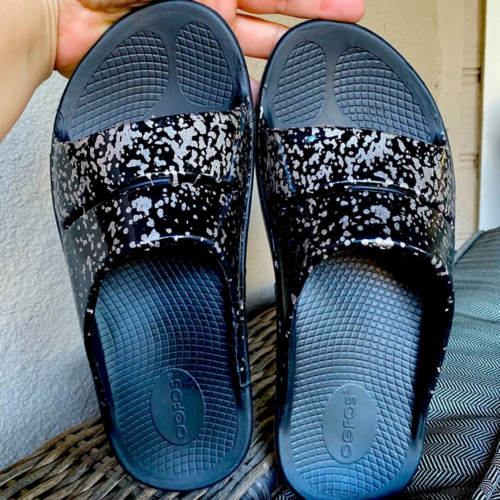 Oofos slide on sandals